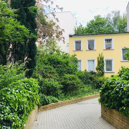 Apartment City Hideaway With Terrace